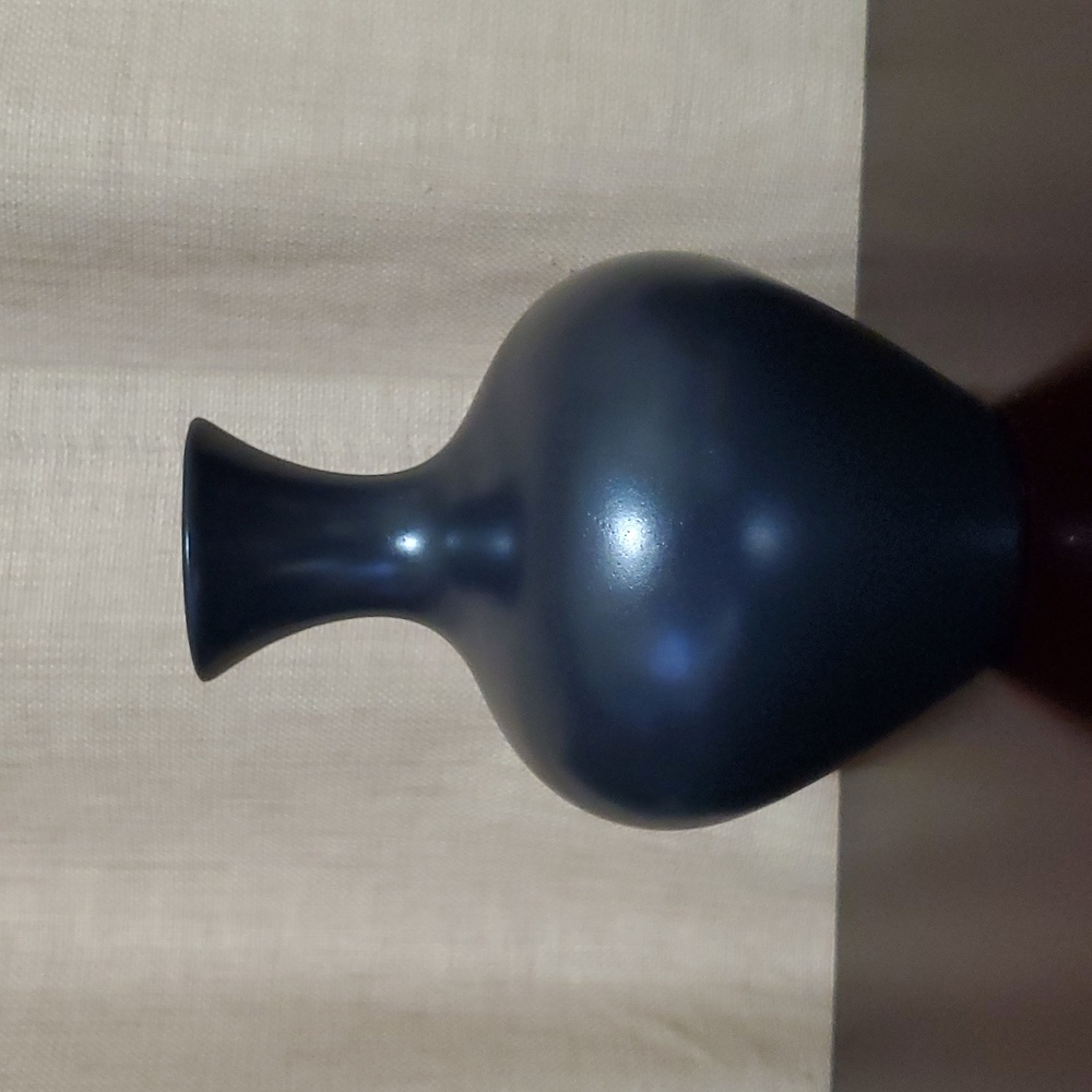 Vintage Haeger 90s Matte Black Vase Ceramic 7"